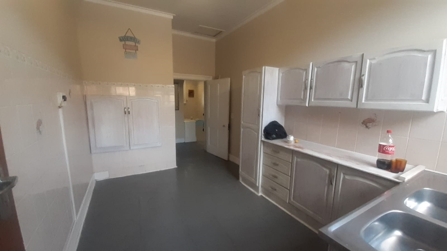 To Let 3 Bedroom Property for Rent in Mossel Bay Central Western Cape